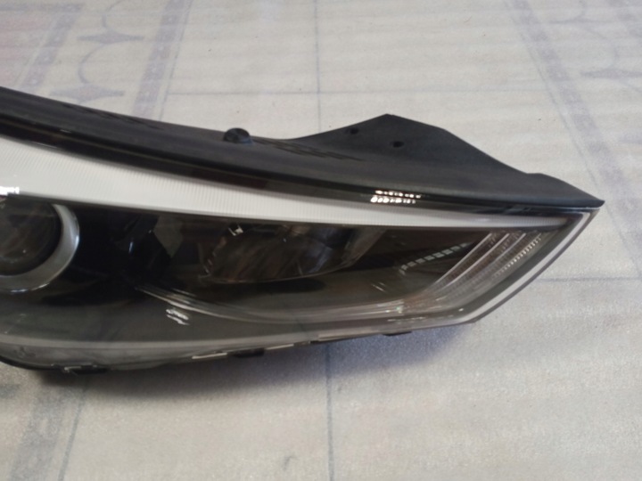 фото №3, Фара правые hyundai tucson 15-20 r 92102d7000