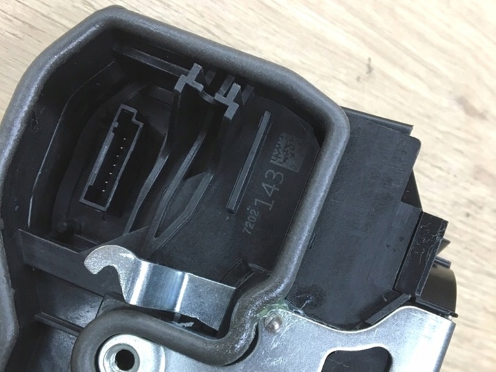 фото №10, Замок двері лівий перед do bmw e65 e66 e67 e85 e60 e61 e83 e63 e64 e81 e90