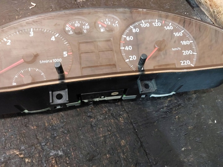 фото №7, Спидометр / спидометр audi a4 b5 8d 1.9tdi 8d0919034x