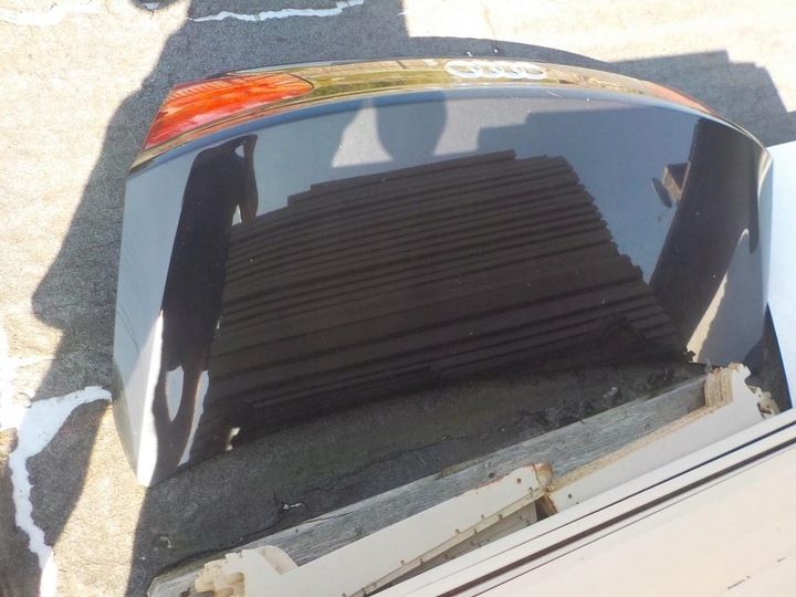 фото №2, Кришка задня зад audi a8 d4