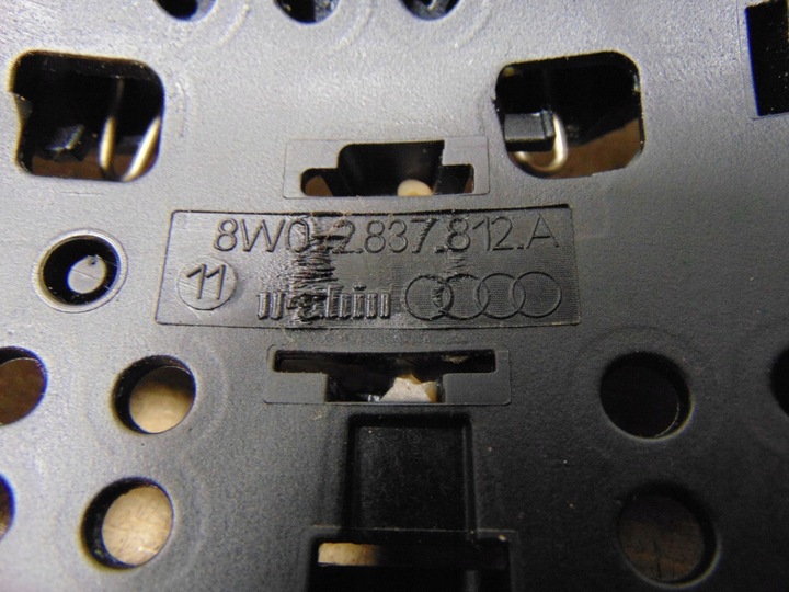 фото №10, Кронштейн кріплення ручка audi a4 a5 8w02837812a