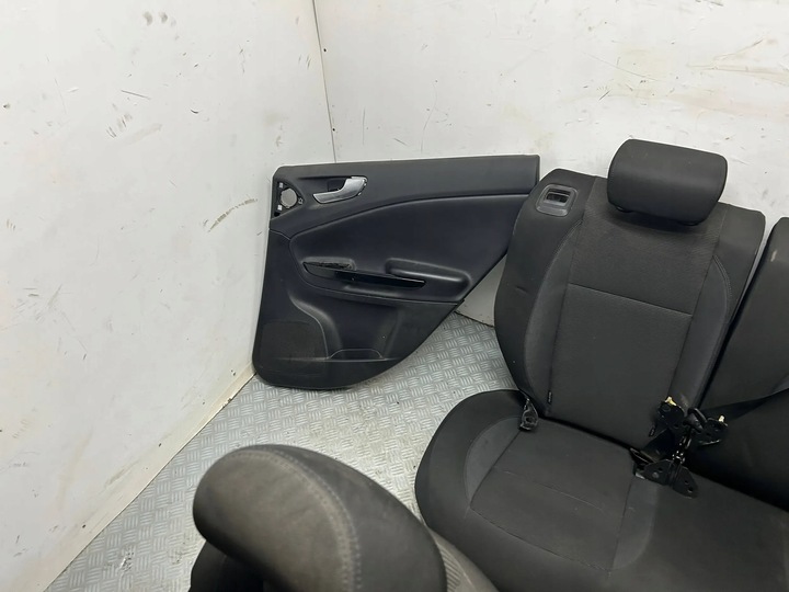 фото №7, Сиденье сиденья диван комплект alfa romeo giulietta