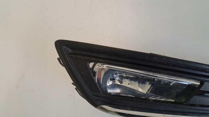 фото №11, Галоген праві лівий решітка бампера ford focus mk3 рестайлінг 14-