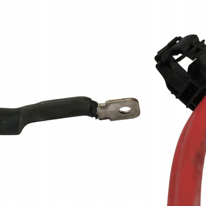 фото №9, Bmw g30 g31 m5 f90 трубка  плюсовой жгут клемма акумулятора 6807324