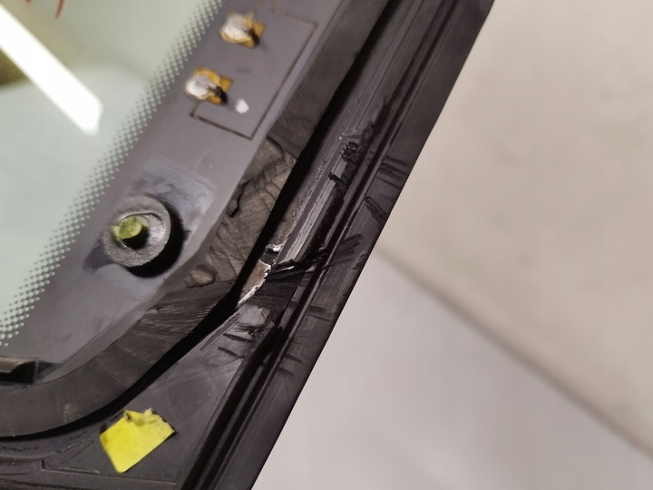 фото №13, Audi a4 b9 avant скло кузовна лівий зад 8w9845297