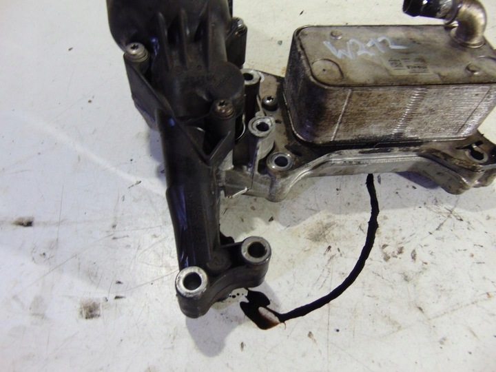 фото №3, Радиатор масла w212 2.2 cdi 70586826-01