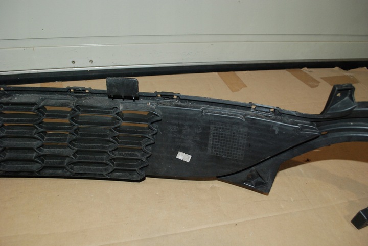 фото №9, Kia carens 4 iv решётка бампера перед передняя 86561-a4000