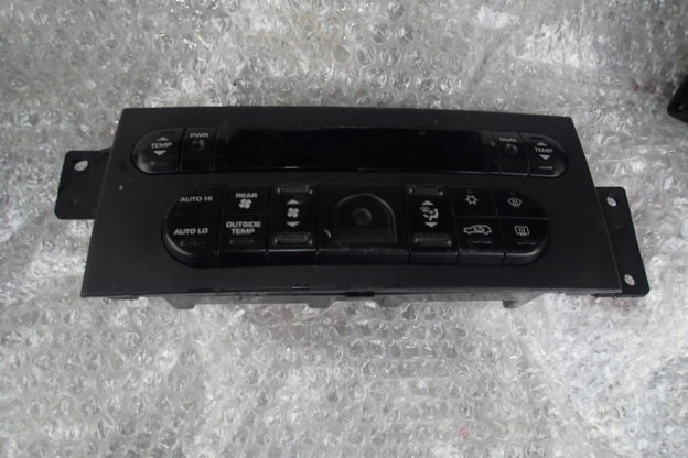 фото №1, Pacifica 4.0 07-08 панель повітропровід кондиціонера