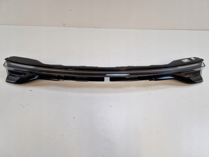 фото №1, Porsche panamera 971 лампа задняя led накладка зад led оригинал!