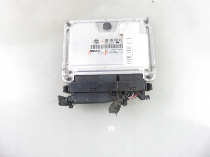 фото №5, Блок управления  vw caddy iii 1.4 - bca 036906032ab 0261208046