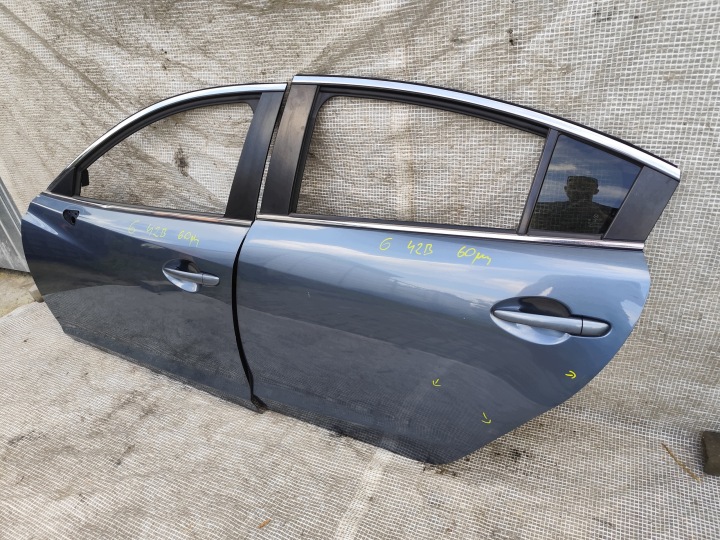 фото №13, Mazda 6 iii gj gl 12- двері ліві перед зад sedan 2 штуки комплектні 42b