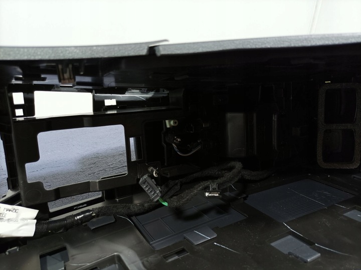 фото №9, Peugeot 508 i подлокотник кожаный туннель средний eu 9686452980