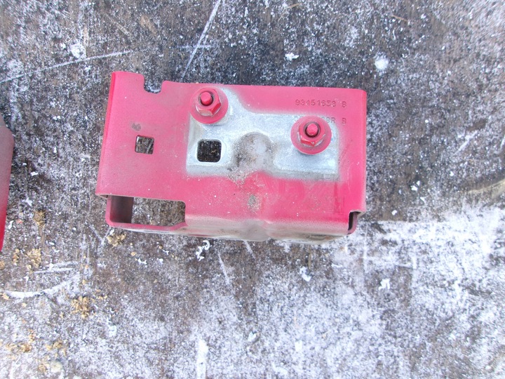 фото №3, Крепление петля капота trafic iii vivaro c talento левый оригинал