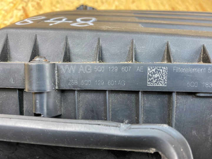 фото №10, Корпус фильтра воздуха skoda seat audi vw golf vii 1.6 tdi 5q0129607ae
