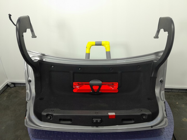 фото №10, Mercedes e w212 sedan задняя крышка багажника 792