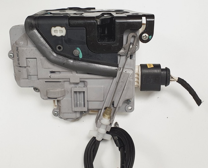 фото №1, Замок двері праві перед vw passat b6 європа