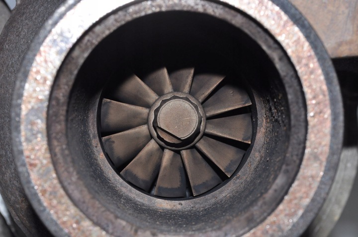 фото №10, Volvo xc70 ii турбіна турбонагнітач p0 31293086 360027536002640 36002664