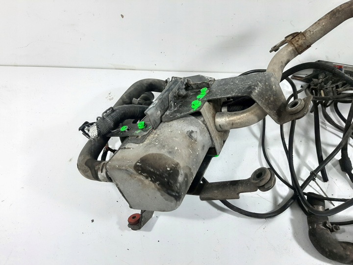 фото №15, Toyota avensis t22 2.0 d4d 02r вебасто модуль жгут 25226102 2210003173