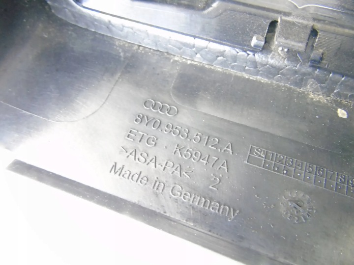 фото №7, Захист корпус колонки кермового audi a3 8y 8y0953512a