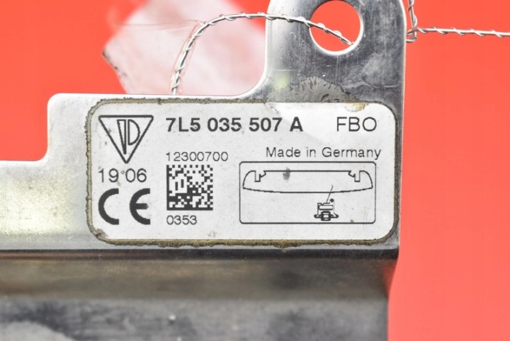 фото №7, Антенна навигации gps 7l5035507a porsche cayenne 1 i 02-07