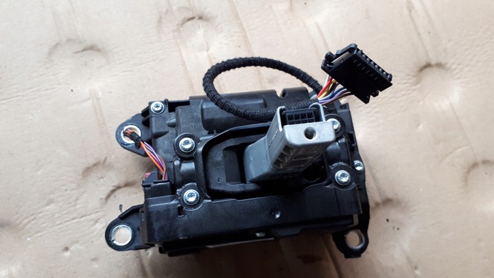 фото №5, S4 b9 a4 8w домкрат изменения коробки передач 8w1713041f a5