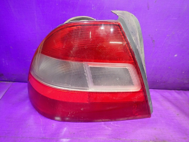 фото №1, Honda civic vi 95-01 hb лампа зад ліва britax