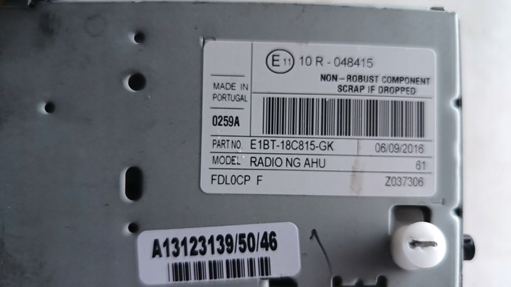 фото №5, Ford fiesta mk7 16r радио панель дисплей c1bt18k811pa