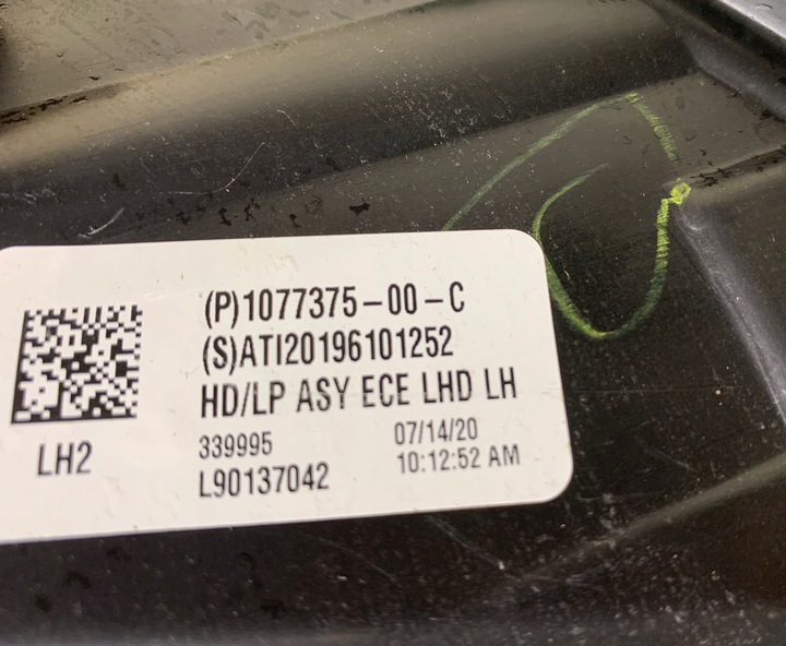 фото №7, Tesla модель y 3 рестайлинг лампа левая перед 1077375-00-c