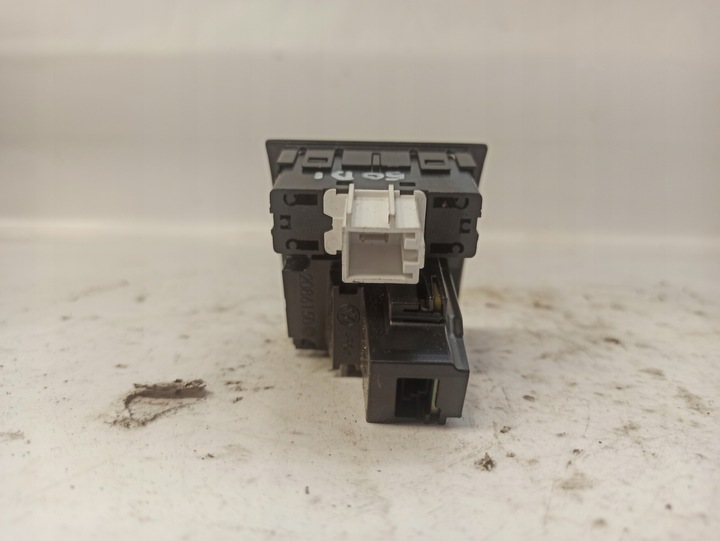 фото №5, Volkswagen passat b7 usa часы панели распределительной 561919204b