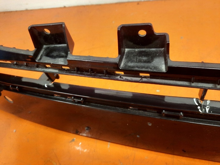 фото №9, Kia sportage iv рестайлинг 18-21 решётка бампера средняя перед 86561-f1500