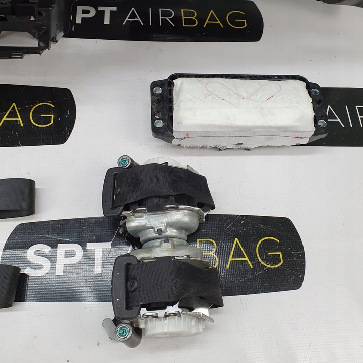 фото №8, Skoda kamiq панель консоль org подушки ремені подушка безпеки