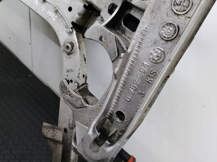 фото №6, Візок, trawers перед bmw seria 7 e65 6752293 6752294 2121644 4.4 v8