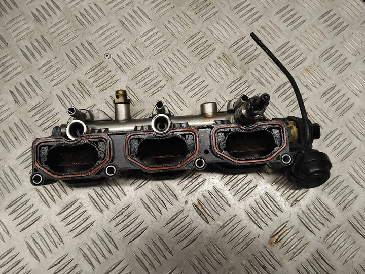 фото №5, Audi q5 sq5 06e133109al коллекторы впускной
