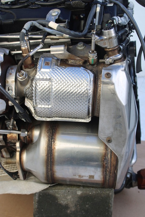 фото №12, Audi катализатор фильтр частиц твердых dpf 04l131669h 04l131765bp 04l131669