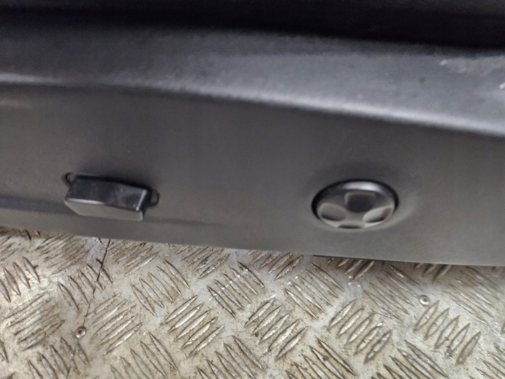 фото №7, Сиденья диван кожа обивка комплект dodge challenger 2015+ алькантара