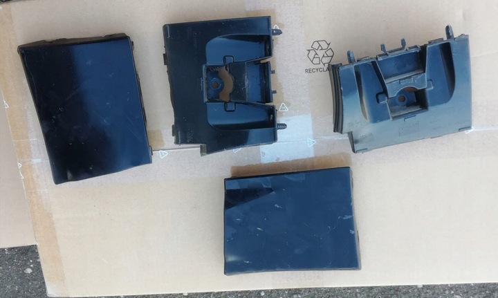 фото №11, Volvo xc60 ii накладка пороговая правая левая комплект 32216695 32216696 2szt.