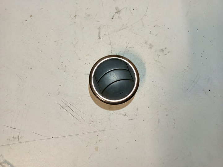 фото №1, Решітка повітропровід suzuki swift mk6 1.3b 4x4 2005-2010