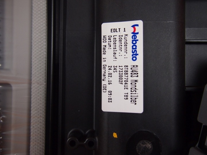 фото №9, Audi a5 8t комплектный люк ролета двигатель 16km 8t8877041e / 8t8959591