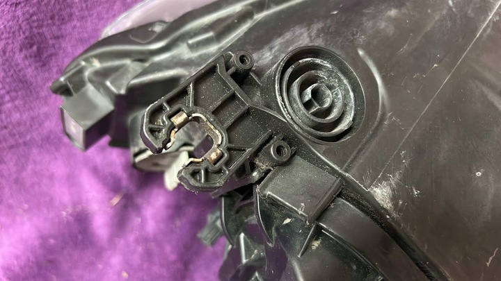 фото №10, Лампа seat exeo bi ксенон поворотний права європа комплектна ідеальний стан