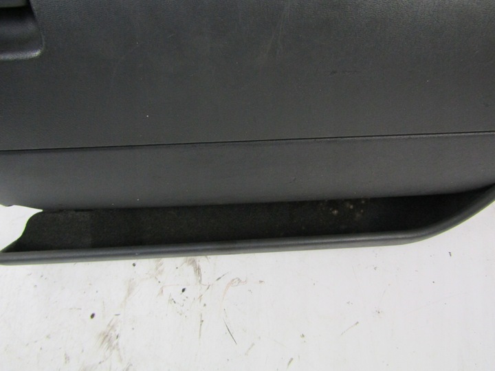 фото №9, Audi a3 8l бардачок пассажира + замок бардачка 96-00 3d 8l1857095