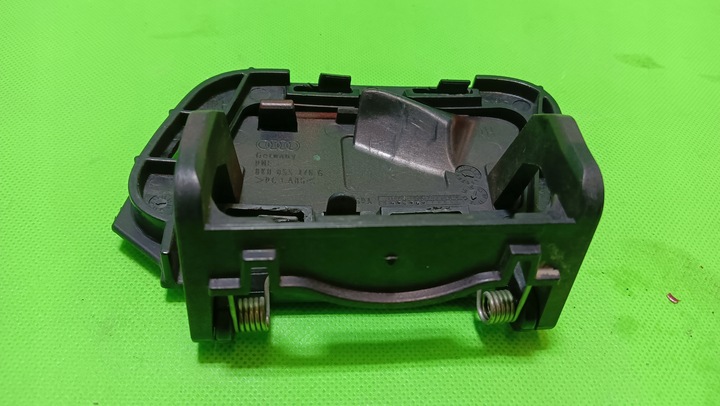 фото №9, Audi a4 b8 usa заглушка омывателя правая основание цвет ly3m 13r