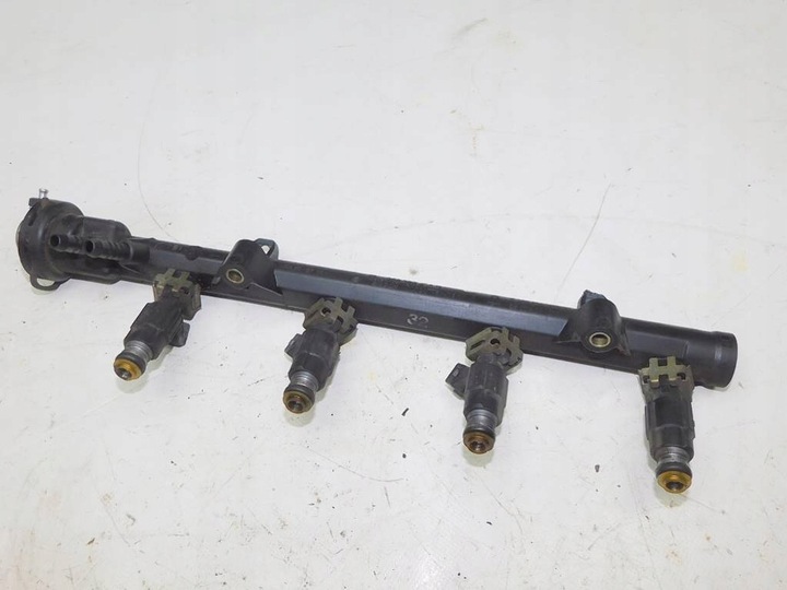 фото №4, Seat ibiza ii 1.0 97r планка вприскувальний форсунки