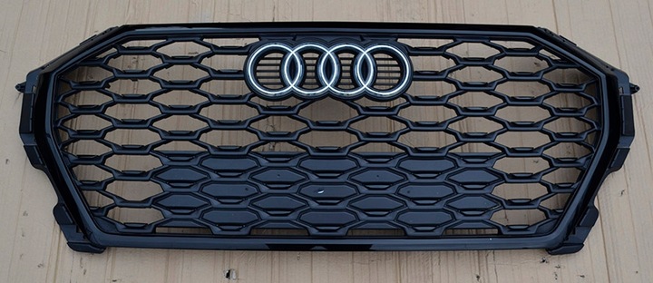 фото №1, Решётка радиатора решётка audi q3 83f s line 83f853651b