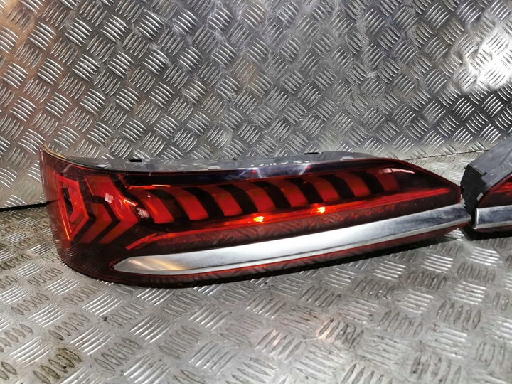 фото №6, Audi q7 4m лампа зад правая led 4m0945076 рестайлинг fl