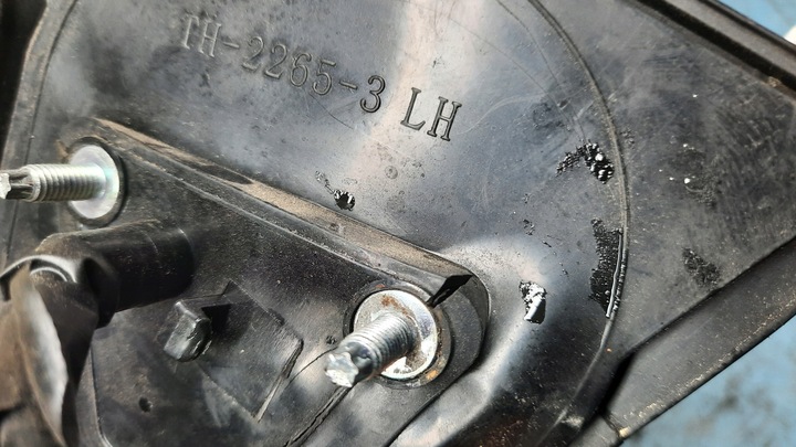 фото №11, Дзеркало ліві toyota yaris ii 3 pin