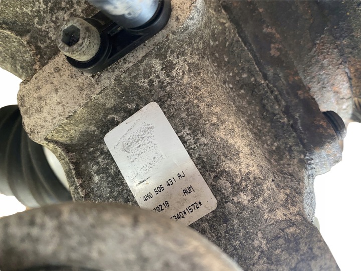 фото №3, Audi q7 sq7 4m q8 поворотна опора підвішування ліві зад