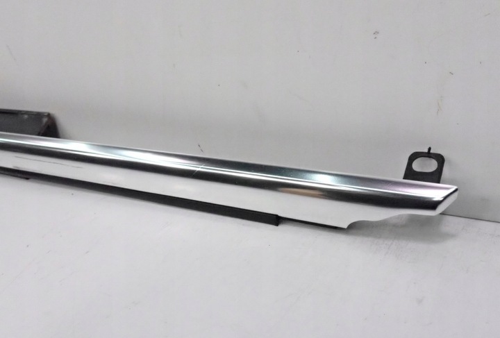 фото №9, Планка накладка дверь правая a8 d4 4h0853284a 2zz