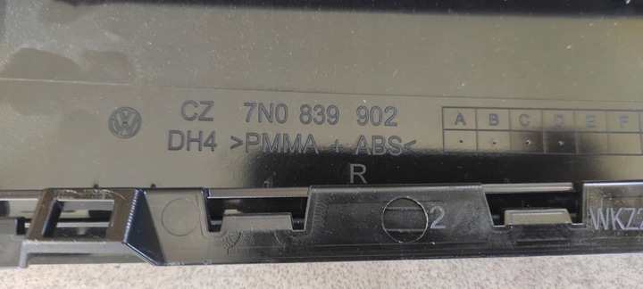 фото №1, Volkswagen оригинальный номер 7n0839902