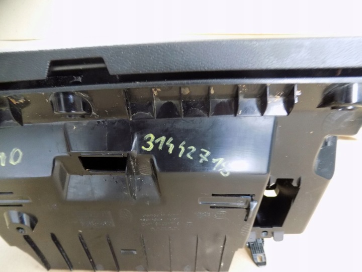 фото №6, Volvo xc40 бардачок панели распределительной капот консоли европа 31442718 0rg.