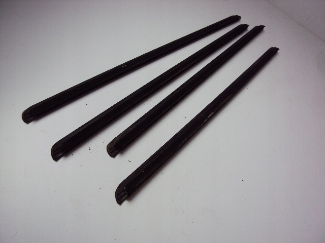 фото №4, Планки накладки скребовые стекло dacia logan